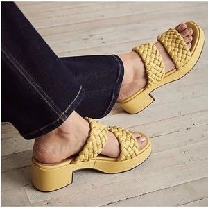 Seychelles Women's Yellow Novelty Platform Braided Preppy Leather Sandals Sz 10